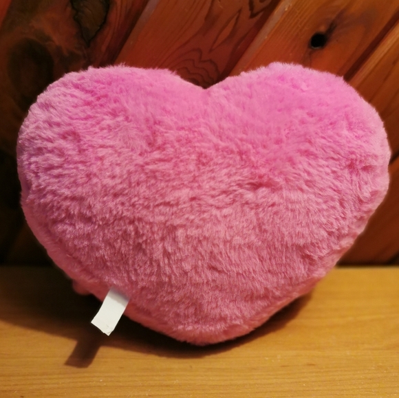 Hug Me Heart Plush - Picture 3 of 3